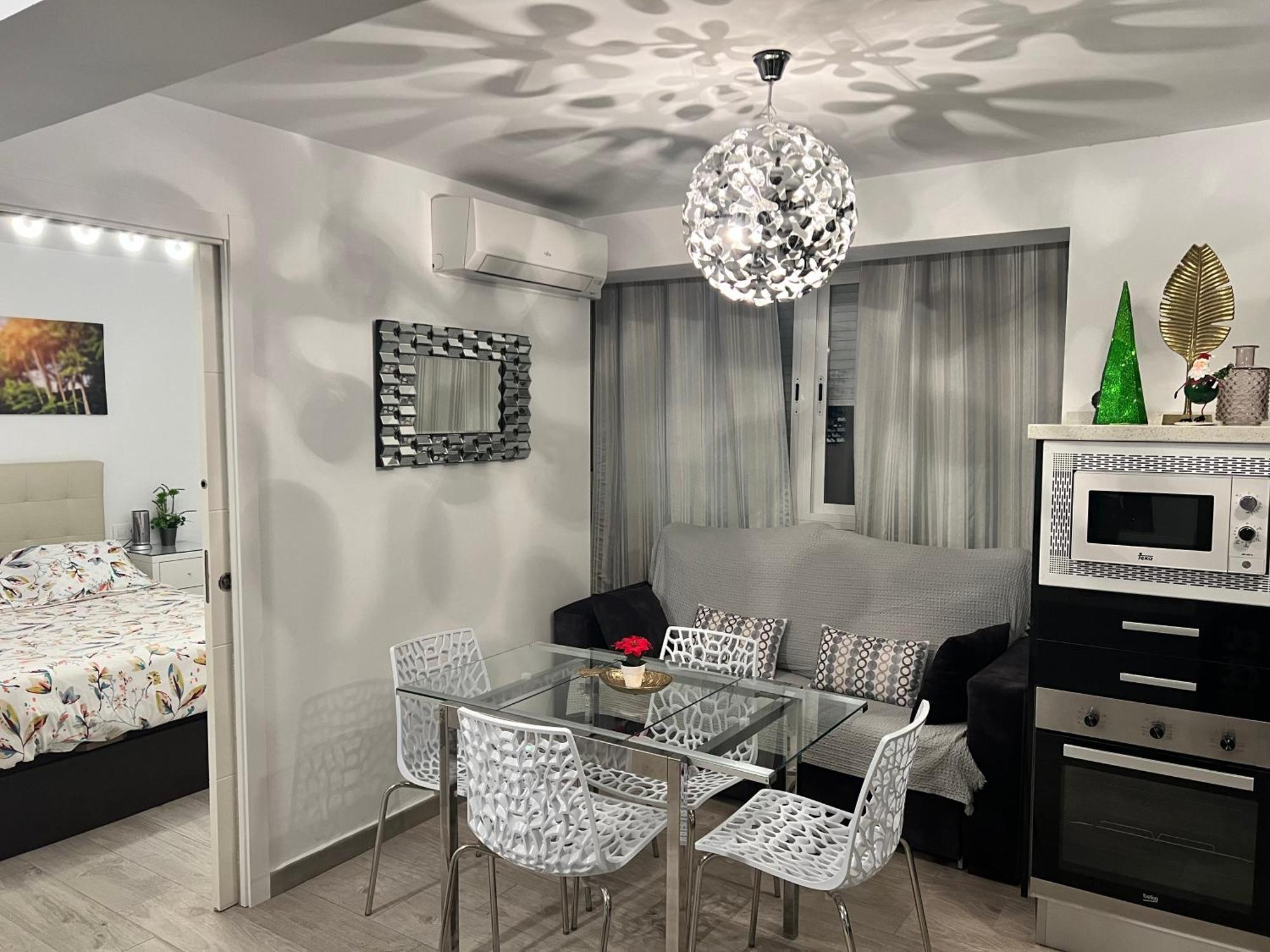 Apartamento Sevilla Enzo Eksteriør bilde